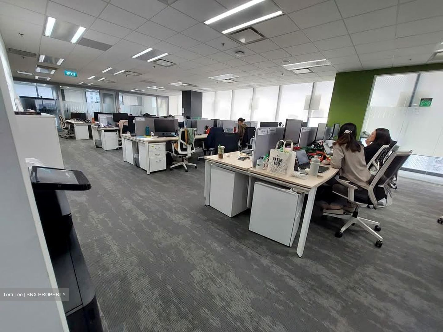One Raffles Place (D1), Office #540858951